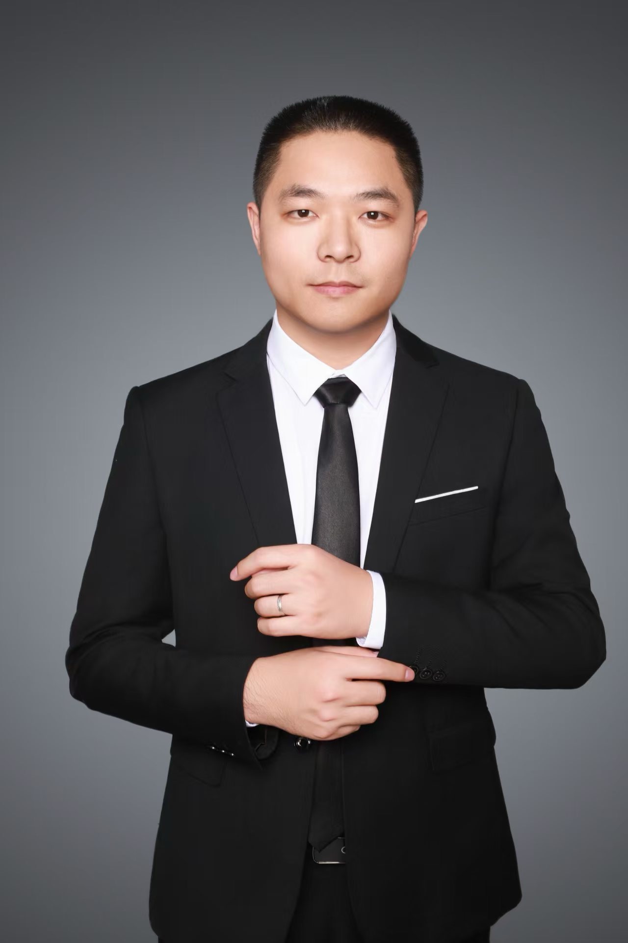 翟留濤博士